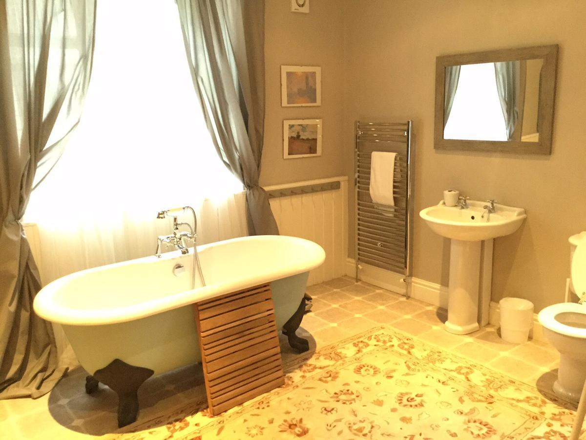 The Woodlands Hotel, Sandsend 휫비 외부 사진